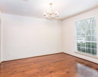 62 Longsford Circle - Photo Thumbnail 19