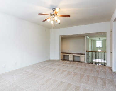 62 Longsford Circle - Photo Thumbnail 34