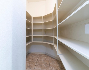 62 Longsford Circle - Photo Thumbnail 41