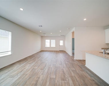 30838 Brightwell Bend - Photo Thumbnail 3