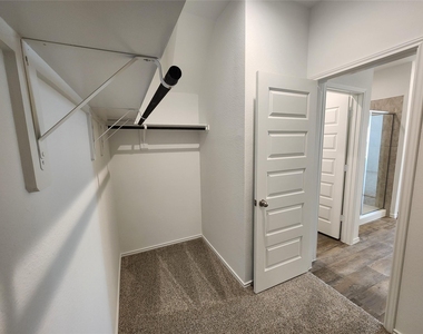 4127 Windstone Glen Way - Photo Thumbnail 43