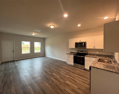 2520 18th Street - Photo Thumbnail 9