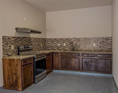 2246 Oakleaf Trail Lane - Photo Thumbnail 18