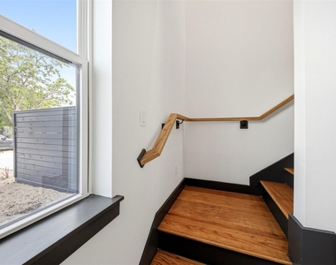 7818 Hanfro Lane - Photo Thumbnail 21