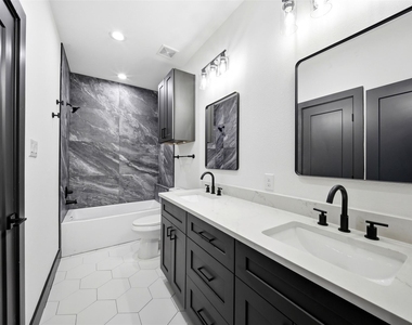 7818 Hanfro Lane - Photo Thumbnail 32