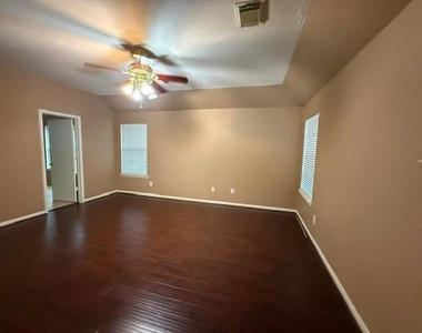 15106 Turphin Way - Photo Thumbnail 18