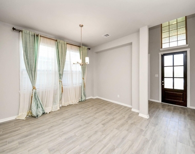 24754 Levante Drive - Photo Thumbnail 23