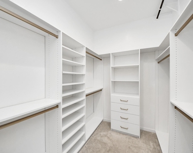 24754 Levante Drive - Photo Thumbnail 44