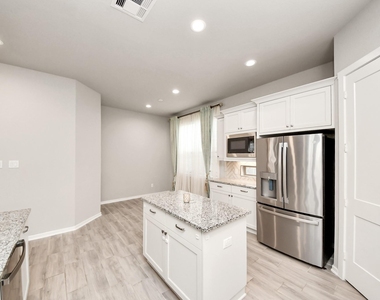 24754 Levante Drive - Photo Thumbnail 34