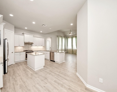 24754 Levante Drive - Photo Thumbnail 38