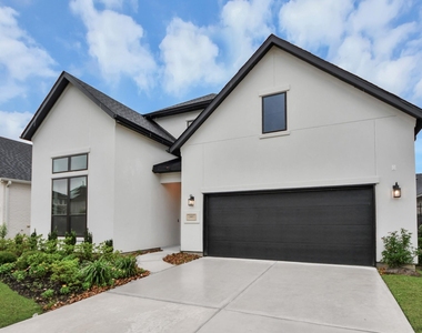 26907 Southwick Valley Lane - Photo Thumbnail 4