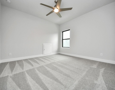 26907 Southwick Valley Lane - Photo Thumbnail 30