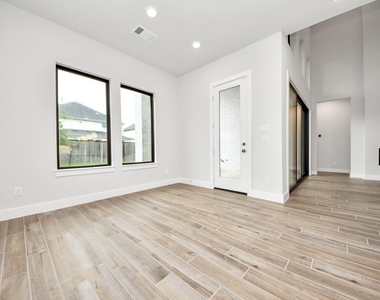 26907 Southwick Valley Lane - Photo Thumbnail 41