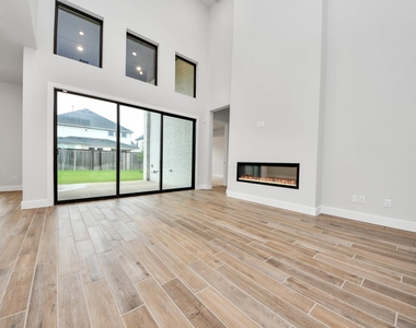 26907 Southwick Valley Lane - Photo Thumbnail 37