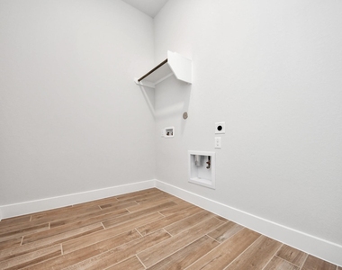 26907 Southwick Valley Lane - Photo Thumbnail 11