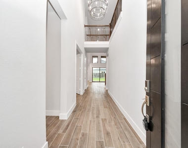 26907 Southwick Valley Lane - Photo Thumbnail 5