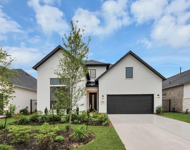 26907 Southwick Valley Lane - Photo Thumbnail 2