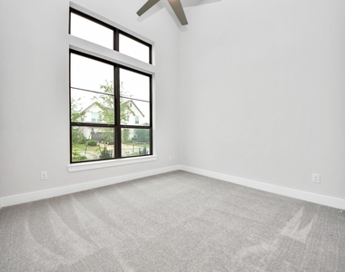 26907 Southwick Valley Lane - Photo Thumbnail 6