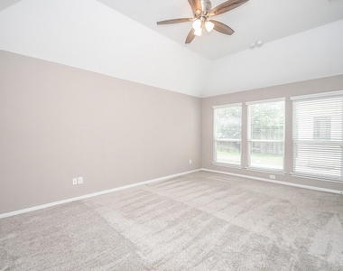 4915 Ibis Lake Court - Photo Thumbnail 31