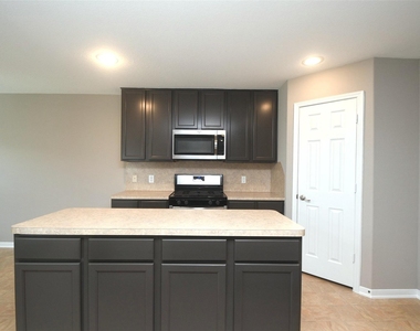 4915 Ibis Lake Court - Photo Thumbnail 25