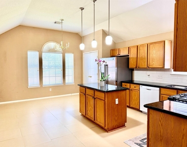 23023 Canal Road - Photo Thumbnail 16