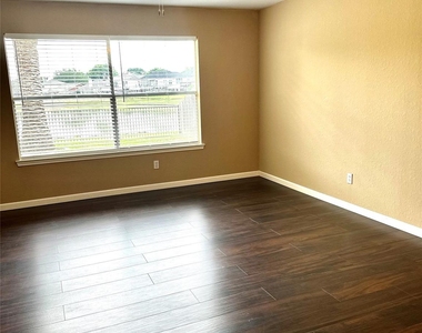23023 Canal Road - Photo Thumbnail 18