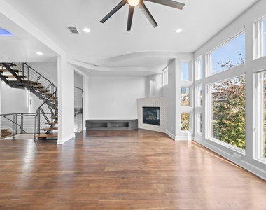 1822 Brun Street - Photo Thumbnail 2
