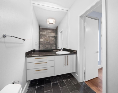 1822 Brun Street - Photo Thumbnail 29