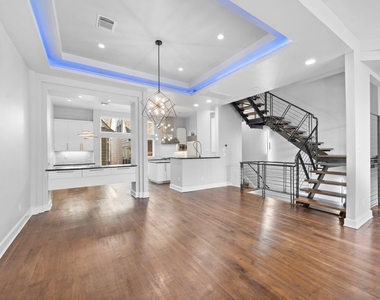 1822 Brun Street - Photo Thumbnail 5