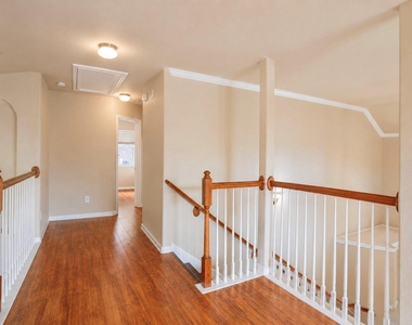 5219 Heatherdawn Court - Photo Thumbnail 28