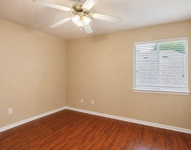 5219 Heatherdawn Court - Photo Thumbnail 31