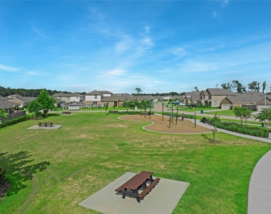 19554 Manduca Drive - Photo Thumbnail 32