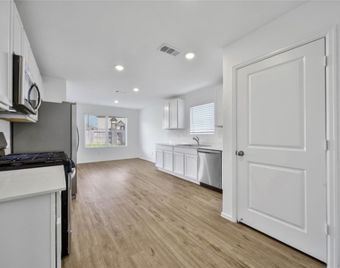 19554 Manduca Drive - Photo Thumbnail 14