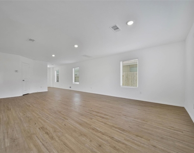 19554 Manduca Drive - Photo Thumbnail 7