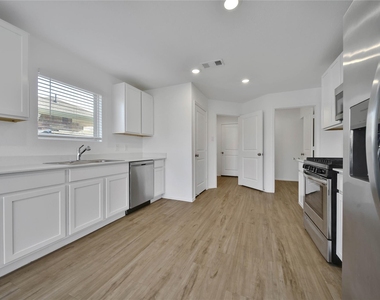 19554 Manduca Drive - Photo Thumbnail 10