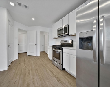 19554 Manduca Drive - Photo Thumbnail 11