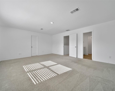 19554 Manduca Drive - Photo Thumbnail 16
