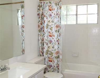 1235 Deer Ridge Drive - Photo Thumbnail 21