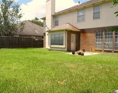 1235 Deer Ridge Drive - Photo Thumbnail 25