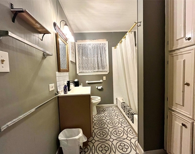 3025 Chimira Lane - Photo Thumbnail 5