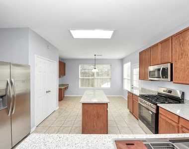 9002 Sundown Drive - Photo Thumbnail 22