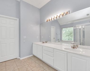 9002 Sundown Drive - Photo Thumbnail 31