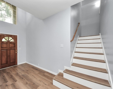 9002 Sundown Drive - Photo Thumbnail 26