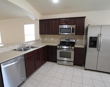 14131 Concord Meadow Lane - Photo Thumbnail 4