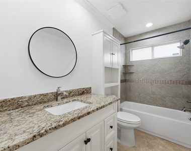 5362 Kyla Circle - Photo Thumbnail 8