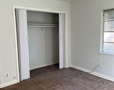 7634 South Hall Street - Photo Thumbnail 1