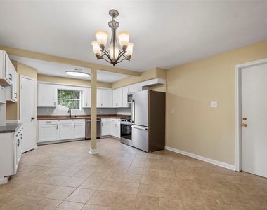 3622 Dawnwood Drive - Photo Thumbnail 3