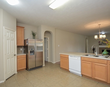9203 Kransbury Lane - Photo Thumbnail 19
