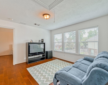 26 Pomerelle Place - Photo Thumbnail 36