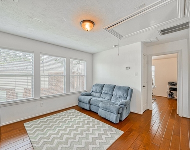 26 Pomerelle Place - Photo Thumbnail 35